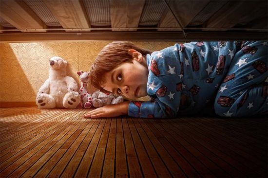 1362414040 adrian sommeling child monstercheck 550x366 Серия фотографий от Adrian Sommeling