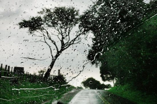 1356656846 christophe jacrot 12 550x366 Дождь