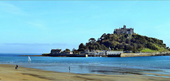 st michaels mount cornwall england 46171583 550x264 Настоящие замки Британии