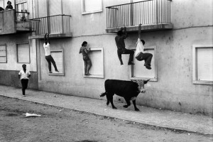 ©%20Josef%20Koudelka,%20Estremadura,%20Town%20of%20Nazare,%20Portugal,%201976 Галерея